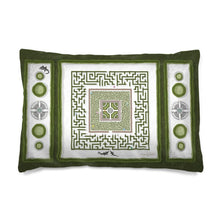 Load image into Gallery viewer, Jardin Du Carnage Duvet Cover &amp; Pillows
